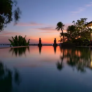 Nghe Prana And Hotel