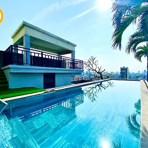 Hotel Tokyo Boutique Front, Da Nang